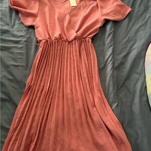 Women's Pink Pleated Midi Dress - V-Neck Wrap Style